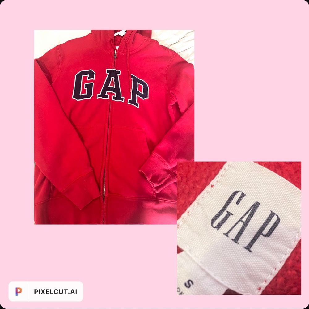 GAP Sweater